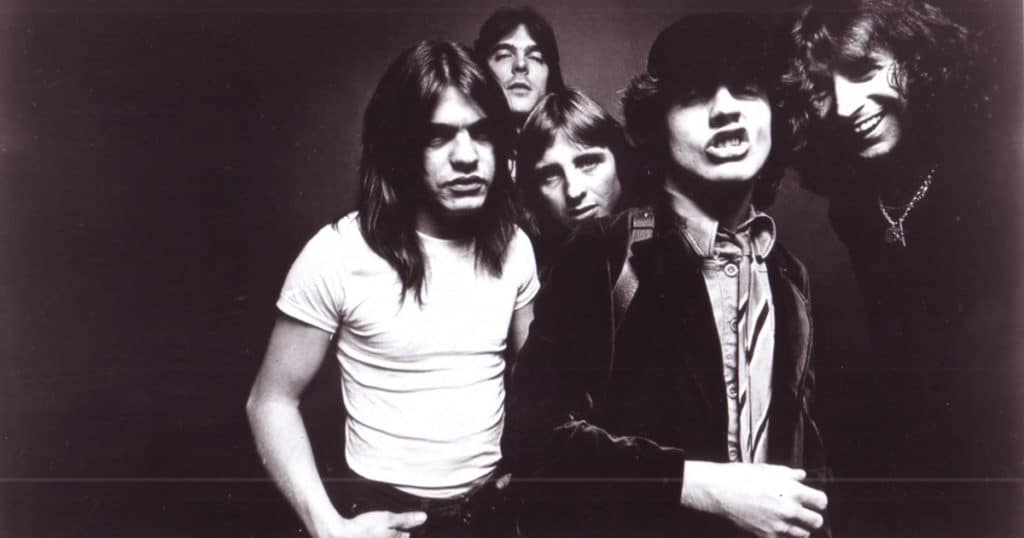 AC/DC Sucks