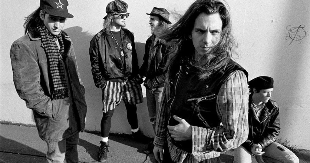 Pearl Jam Sucks